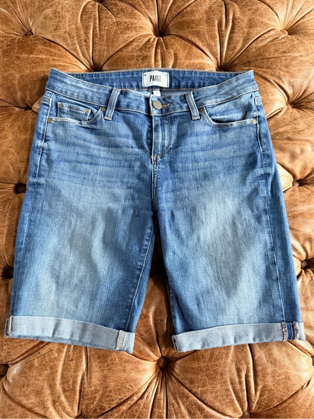PAIGE Jax Knee Short Premium Stretch Denim Cuffed Bermuda Shorts Women’s 29